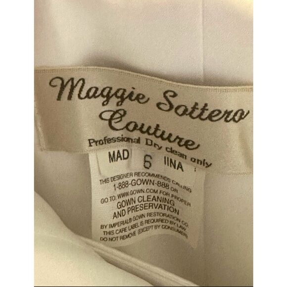 Maggie Sottero Couture NEW size 6 Wedding dress bridal - Picture 16 of 16